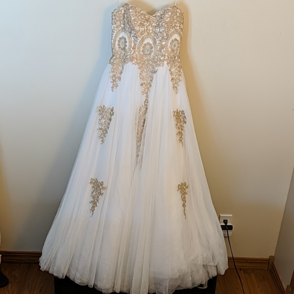 TLC Say Yes To the Prom Formal Dress